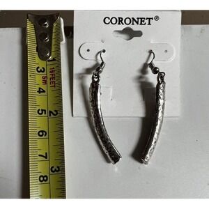BGK) CORONET NWT Silver‎ Dangle pierced Earrings new carded BGK